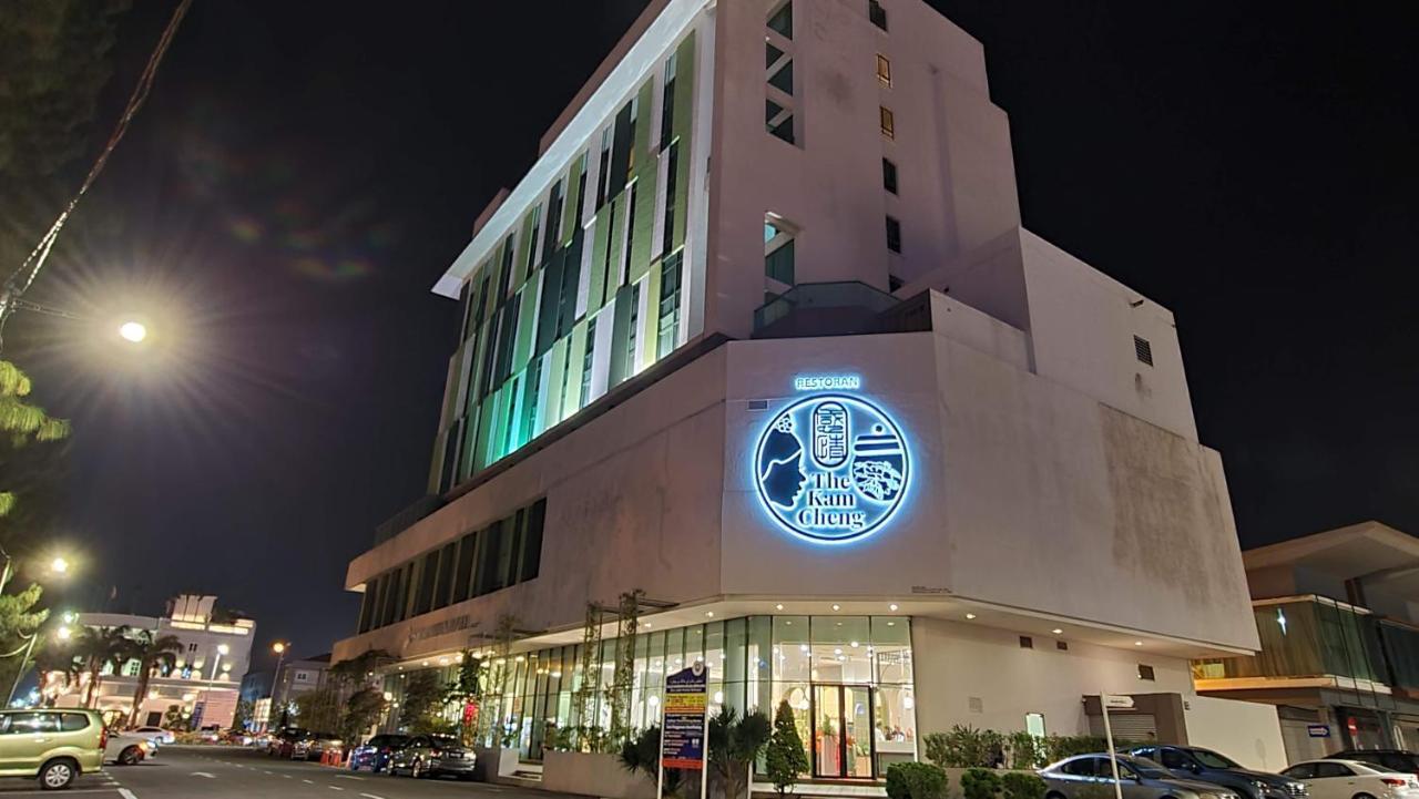 Swan Garden Hotel Malacca Buitenkant foto