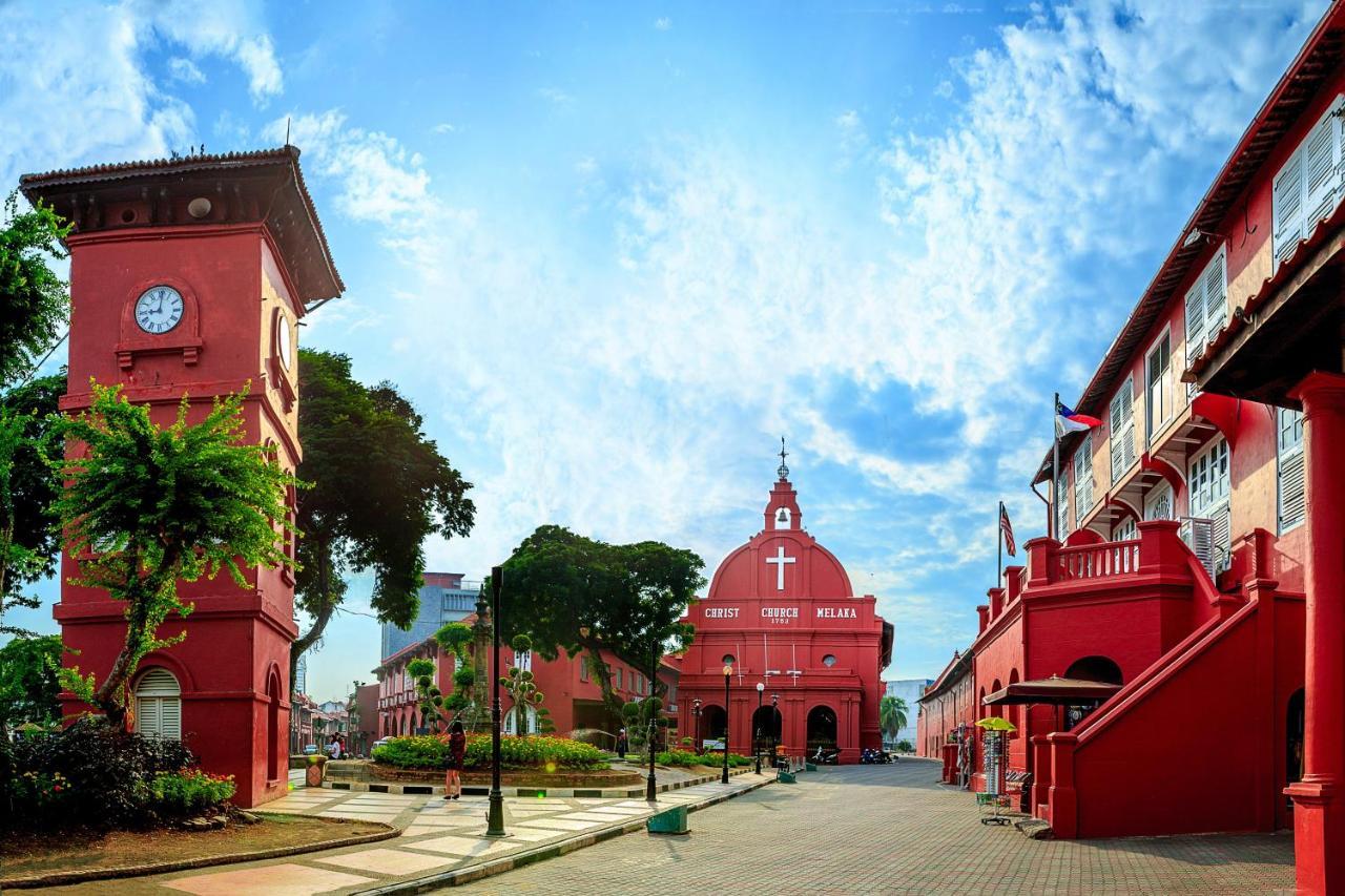 Swan Garden Hotel Malacca Buitenkant foto