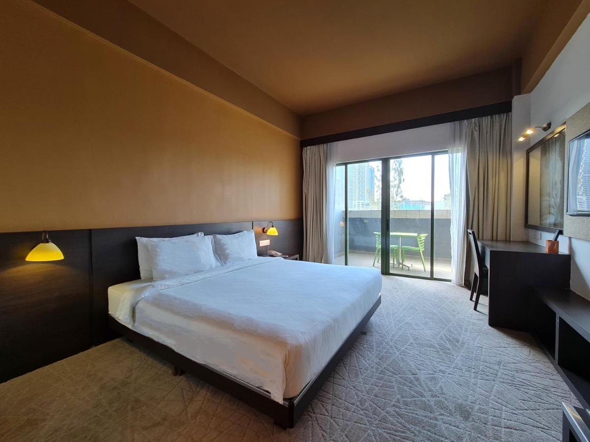 Swan Garden Hotel Malacca Buitenkant foto
